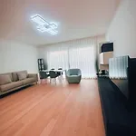 Guerinis House 아파트
