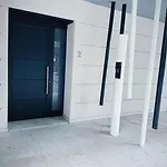 아파트 Guerinis House