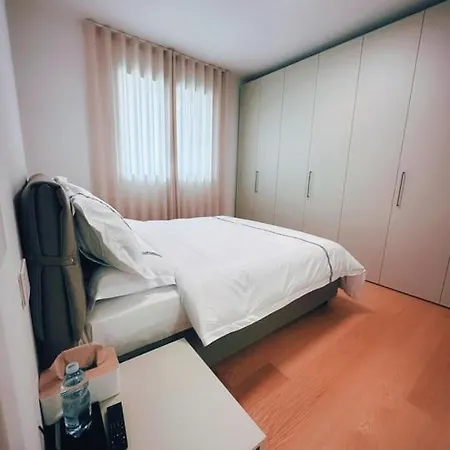 Apartamento Guerinis House